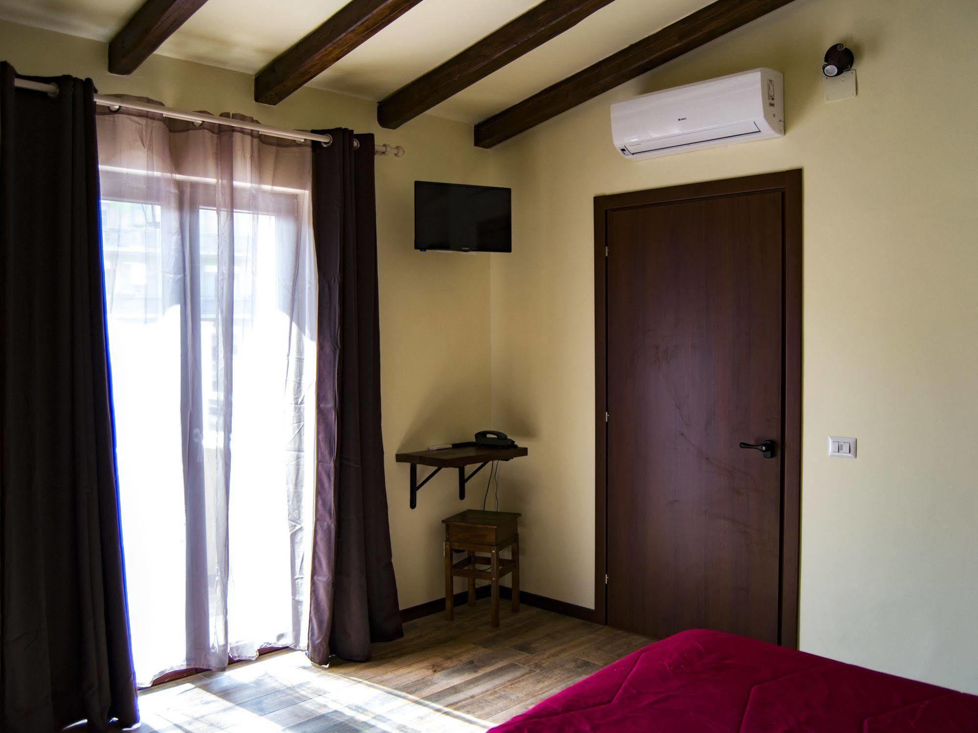 Sleep'N Go Hotel Fiumicino Luaran gambar