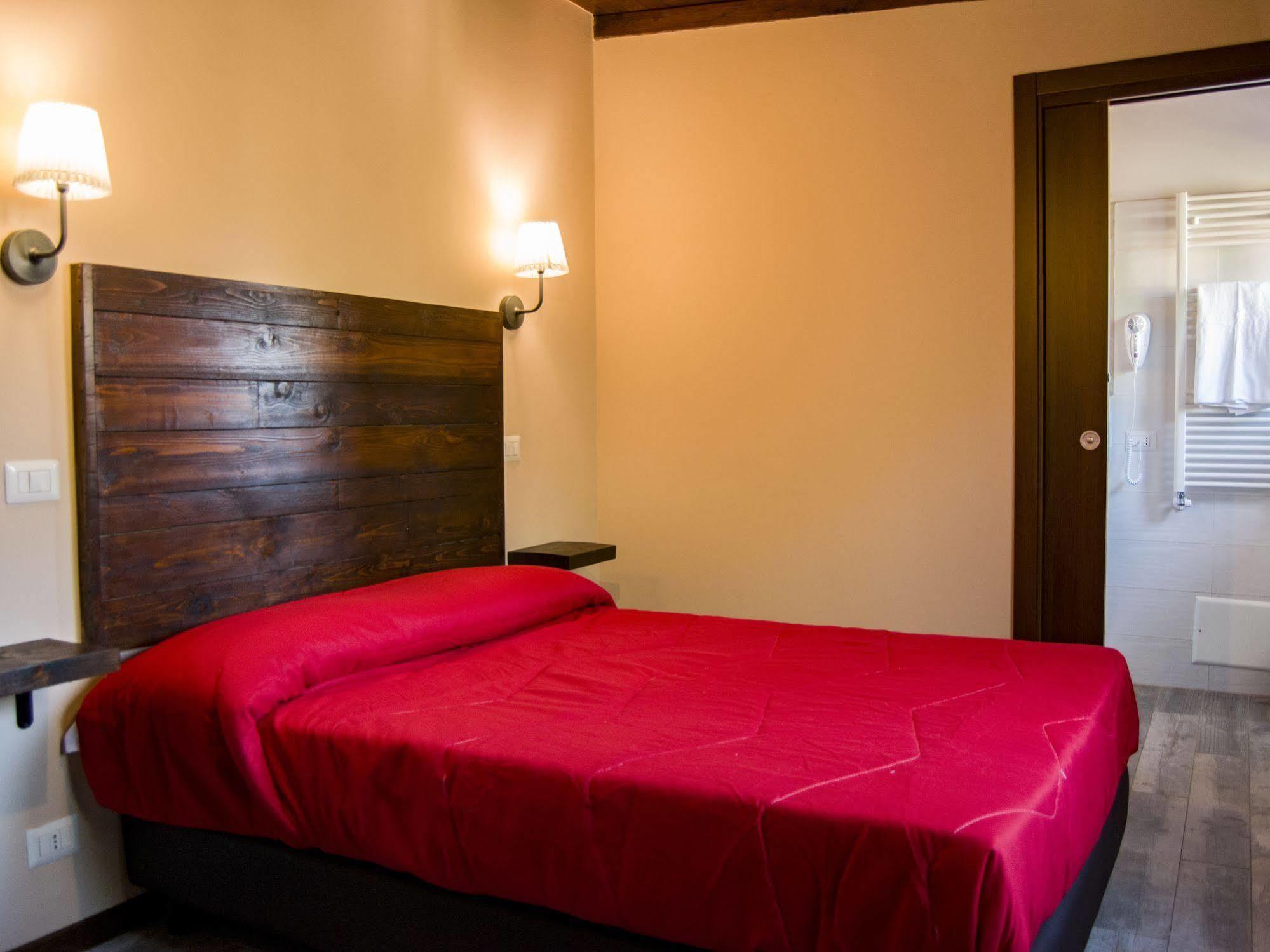 Sleep'N Go Hotel Fiumicino Luaran gambar